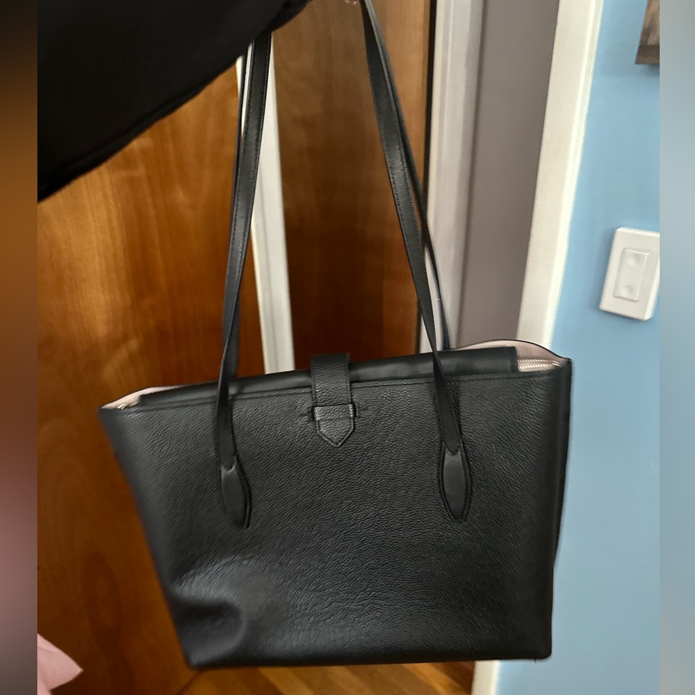 Kate Spade Large Essentials Tote - Black.